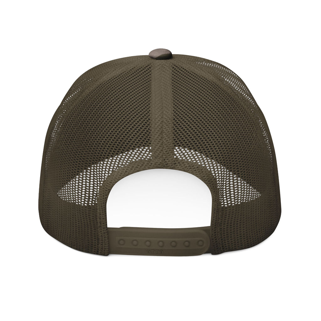 17RED Eagle Camo Trucker Hat — Embroidered American Flag Patch (Outdoor, Military-Inspired)